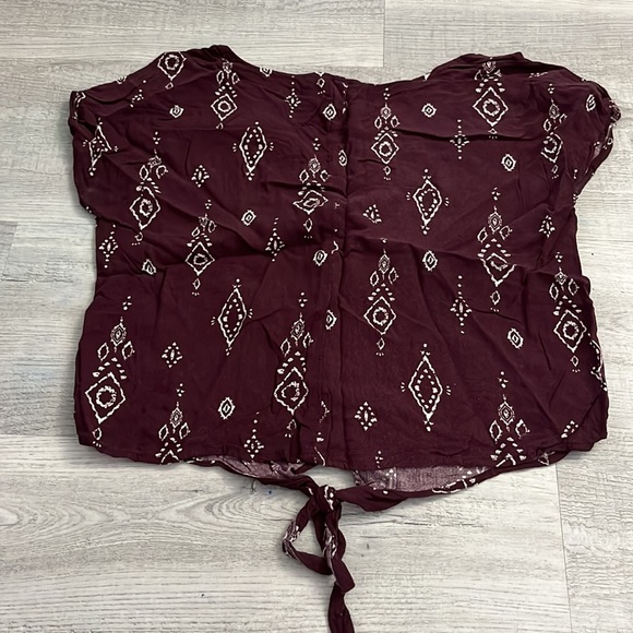 Mudd Crop Top - Picture 3 of 6